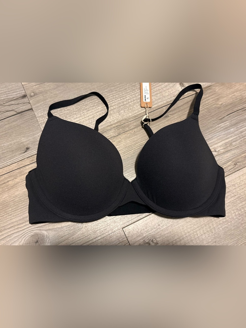 SKIMS Kim Kardashian Fits Everybody bra 32C new with tags